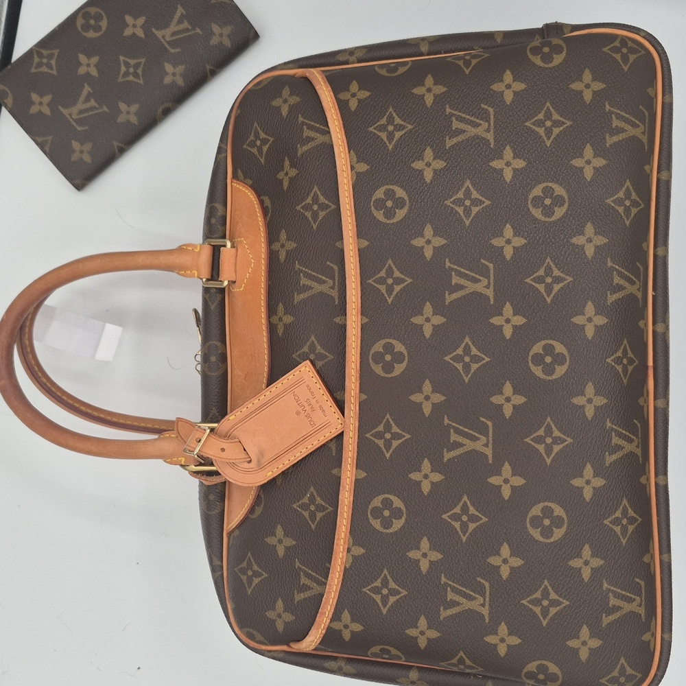 AUTHENTIC Louis Vuitton Monogram Deauville  Bag ONE DAY ONLY SALE